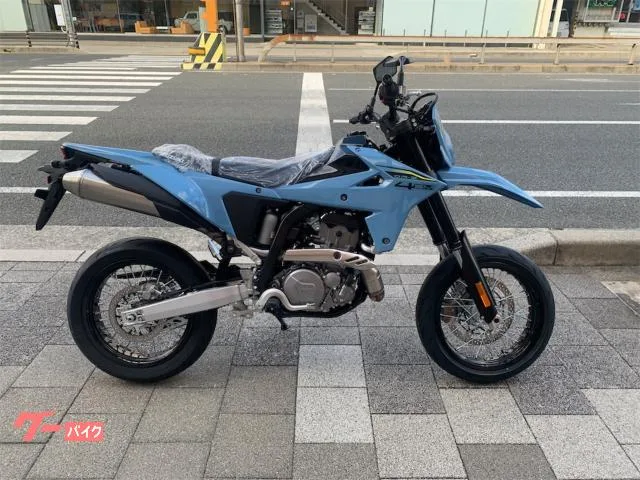 Suzuki DR-Z4SM 2026 — фото 1, купить с доставкой в Москву