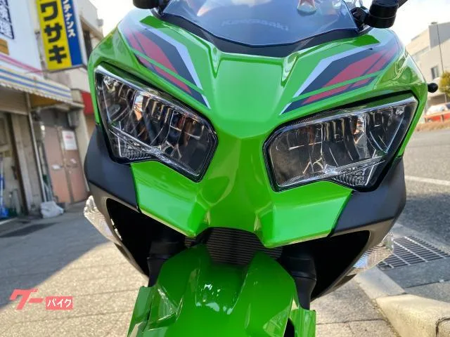 Kawasaki Ninja 400 ETC USB 2024 — миниатюра 2