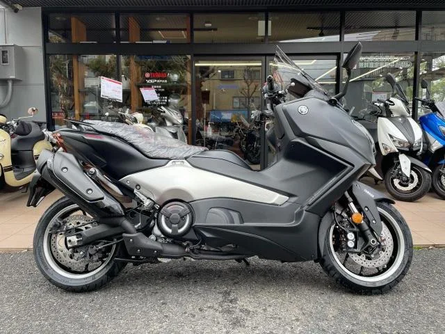 Yamaha TMAX560 25th Anniversary ABS 2026 — миниатюра 4