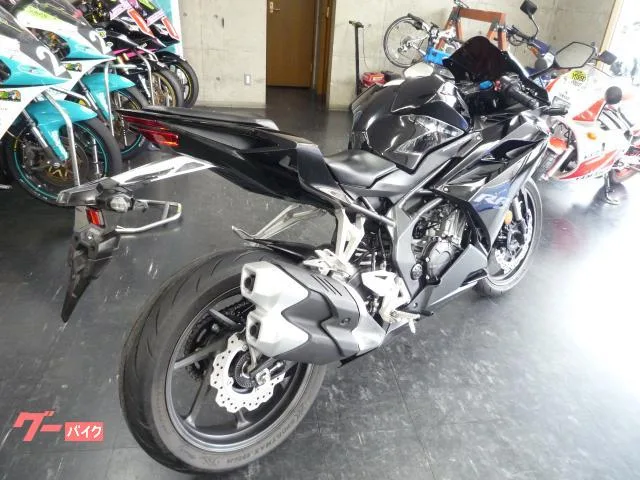 Honda CBR250RR ABS 2022 — миниатюра 2