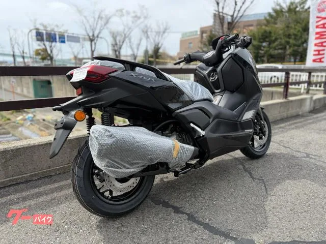 Yamaha X-MAX250 2025 — миниатюра 3
