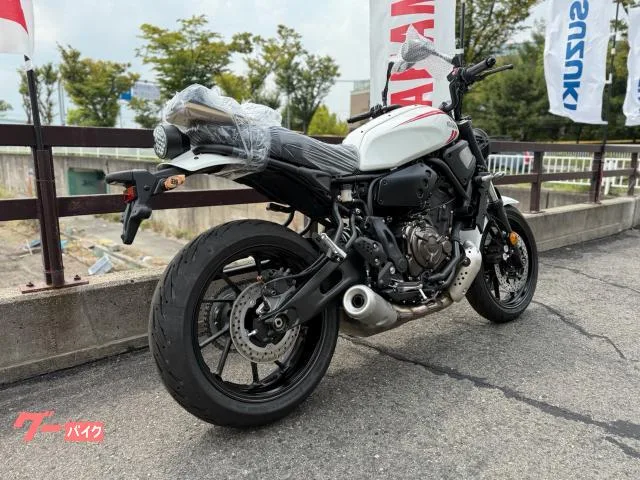 Yamaha XSR700 2024 — миниатюра 4
