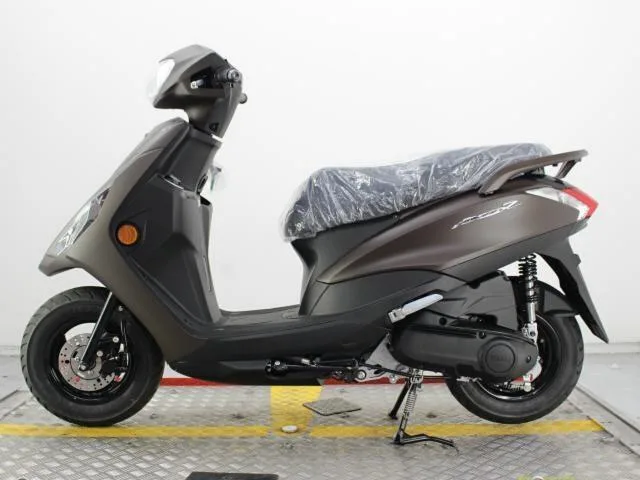 Yamaha AXIS Z 2022 — миниатюра 2