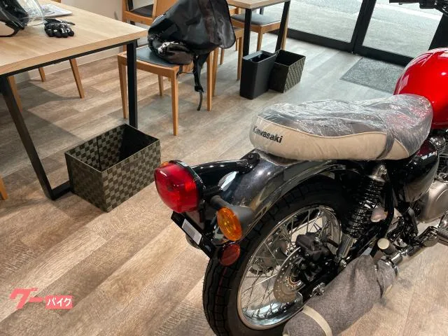 Kawasaki W230 2026 2026 — миниатюра 4