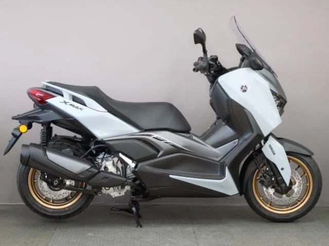 Yamaha X-MAX250 2025 — фото 1, купить с доставкой в Москву
