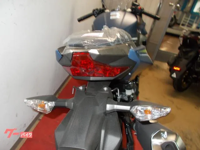 Kawasaki Ninja 400 2022 — миниатюра 2