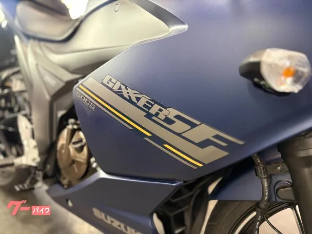 Suzuki GIXXER SF 250 ETC GIVI ABS LED 2023 — миниатюра 4