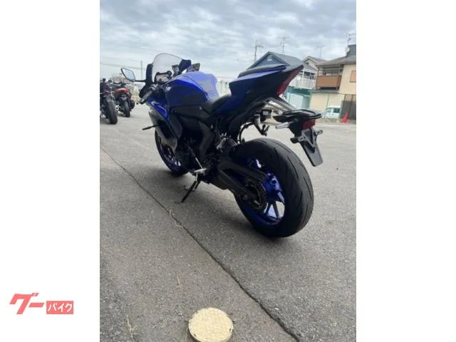 Yamaha YZF-R7 2022 — миниатюра 2