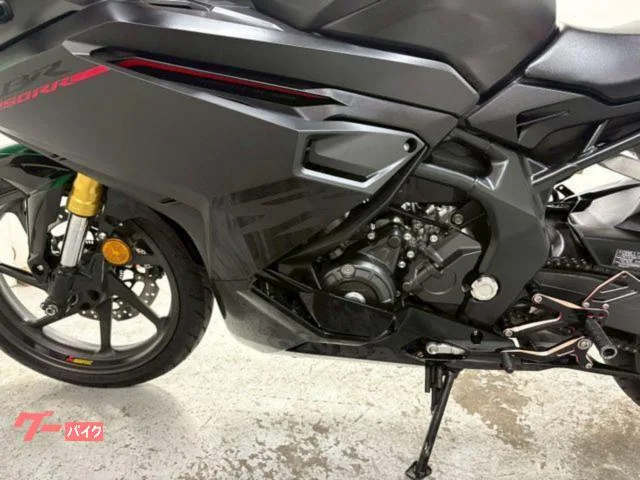 Honda CBR250RR BEET 2023 — миниатюра 5