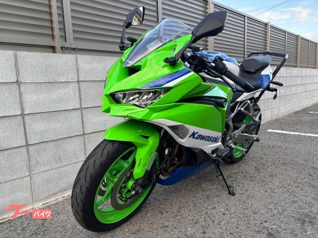 Kawasaki Ninja ZX-4RR 40th anniversary edition 2024 — миниатюра 2