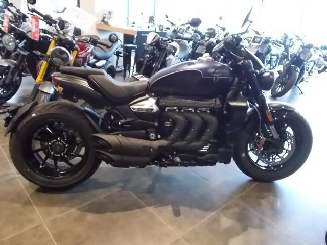 TRIUMPH 3R 2025 — фото 1, купить с доставкой в Москву
