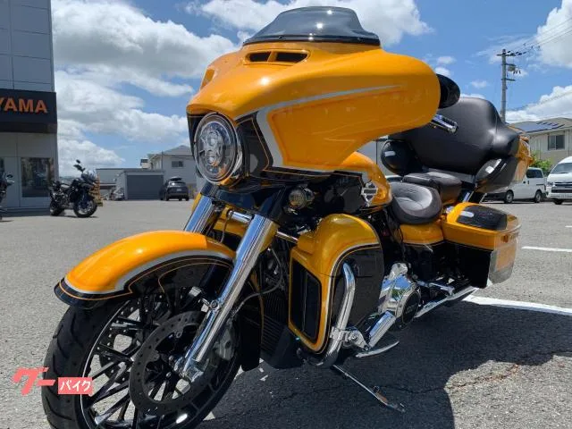 HARLEY-DAVIDSON CVO FLHXSE 2022 — миниатюра 4