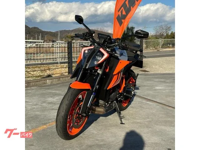 KTM 1290 R 2023 ETC USB 2023 — миниатюра 3