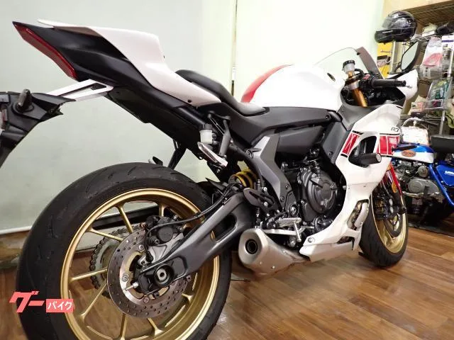 Yamaha YZF-R7 60th 2022 — миниатюра 2