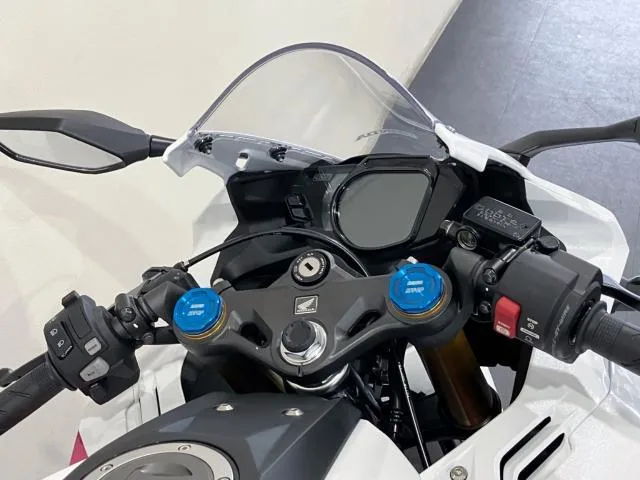 Honda CBR250RR 2025 — миниатюра 4