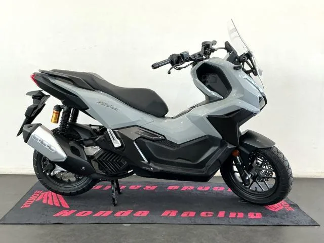 Honda ADV160 5.0TFT 2026 — фото 1, купить с доставкой в Москву
