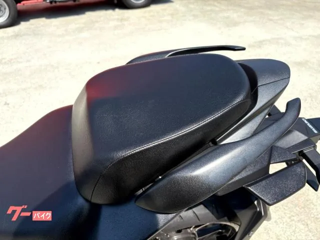 Suzuki GIXXER 250 USB ETC LED 2023 — миниатюра 2