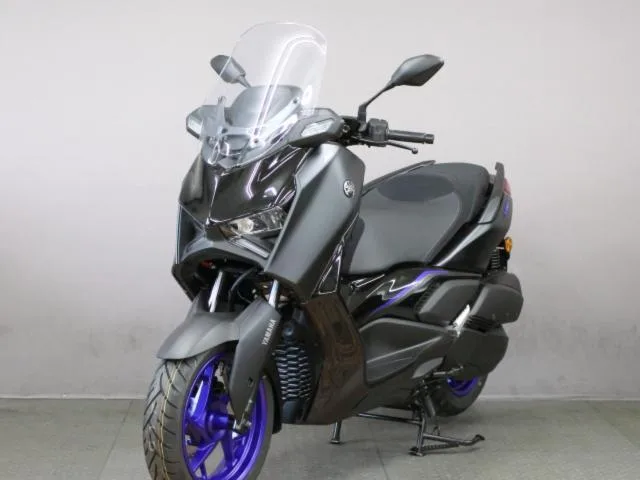 Yamaha X-MAX250 2025 — миниатюра 3