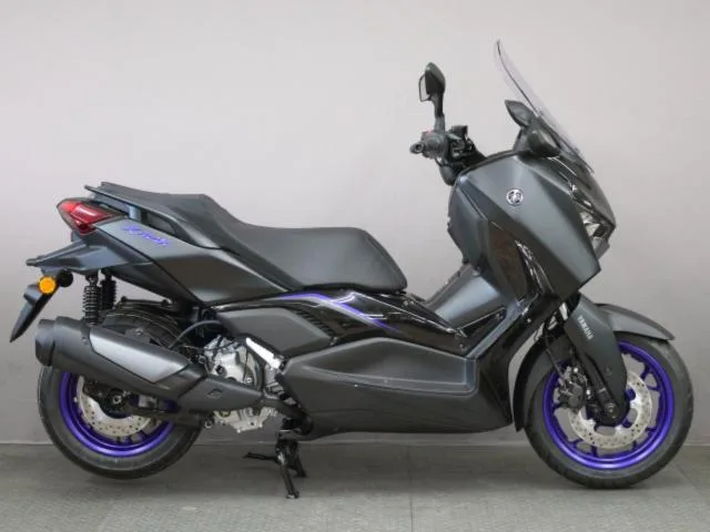 Yamaha X-MAX250 2025 — фото 1, купить с доставкой в Москву