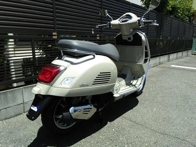 VESPA GTS 150Classic 2023 2023 — миниатюра 5