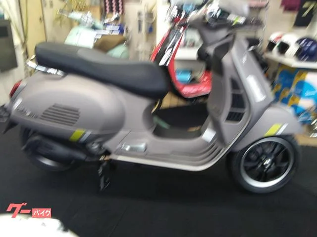VESPA GTS 300 2023 — миниатюра 4