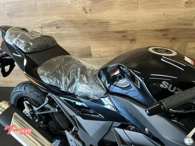 Suzuki GSX250R 2025 — миниатюра 4