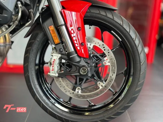 DUCATI V4S 2025 — миниатюра 2