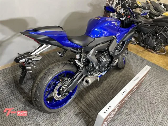 Yamaha YZF-R7 2023 — миниатюра 3