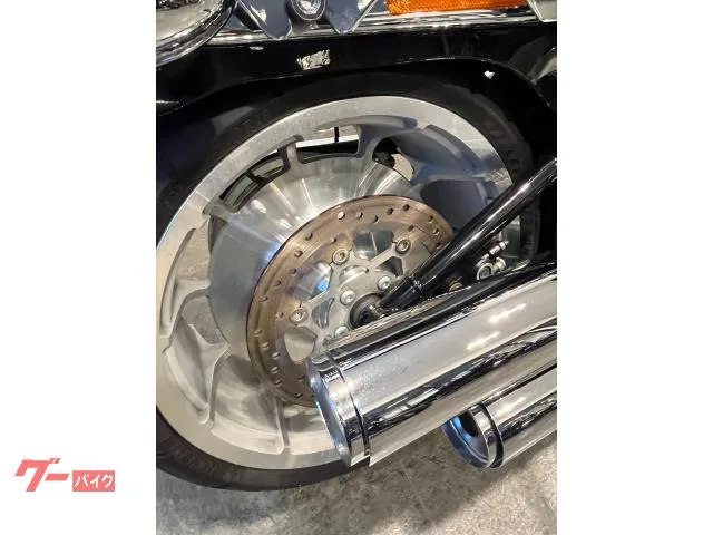 HARLEY-DAVIDSON FLFBS 114ETC2.0--- 2023 — миниатюра 5