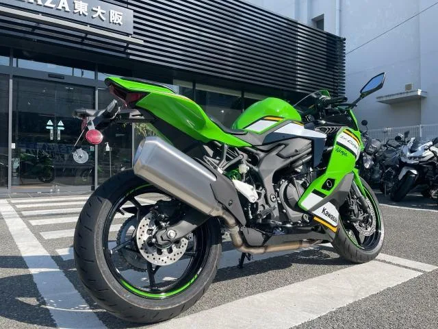 Kawasaki Ninja ZX-4RR 2025 — миниатюра 2