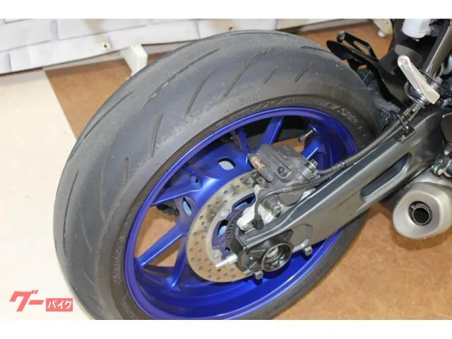 Yamaha YZF-R7 2022 — миниатюра 5