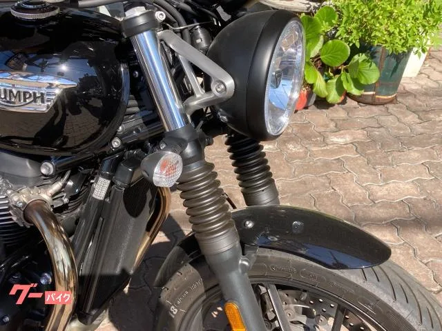 TRIUMPH 900 2024 — миниатюра 3