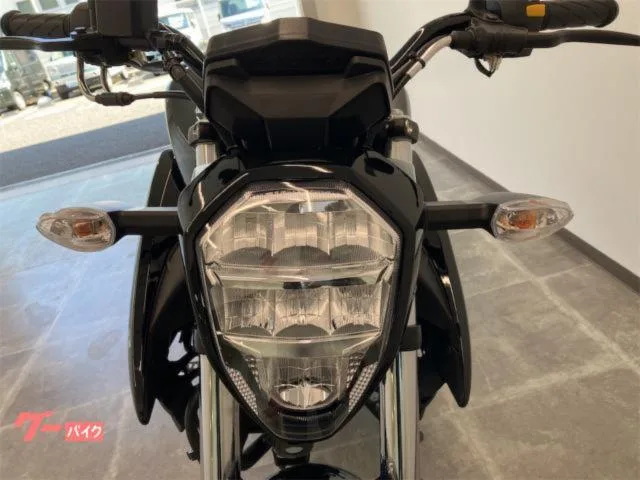 Suzuki GIXXER 150 2023 — миниатюра 2