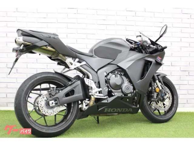 Honda CBR600RR 2024 — миниатюра 4