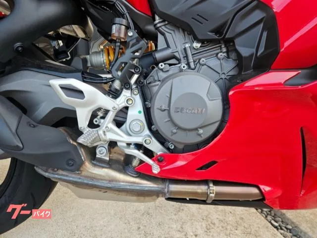 DUCATI V2 S 2025 — миниатюра 2