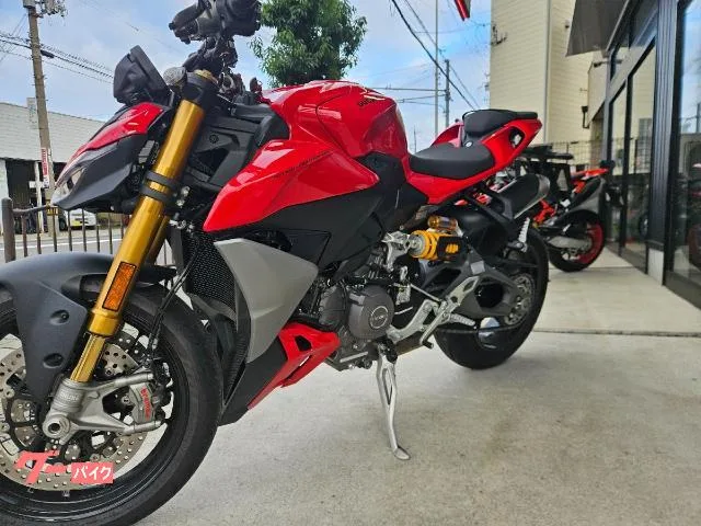 DUCATI V2 S 2025 — миниатюра 3