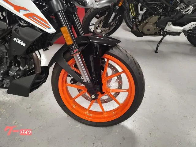 KTM 125 2023 — миниатюра 2