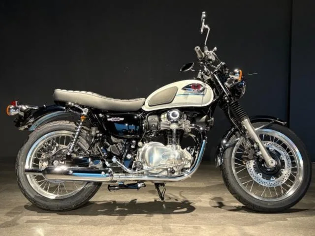 Kawasaki W800 MY2026 2026 — миниатюра 5