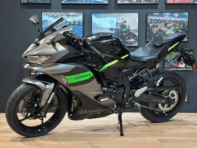 Kawasaki Ninja ZX-25R SE MY2026 2026 — миниатюра 2