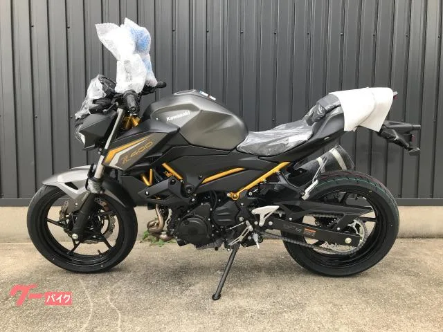 Kawasaki Z400 2026 — миниатюра 2