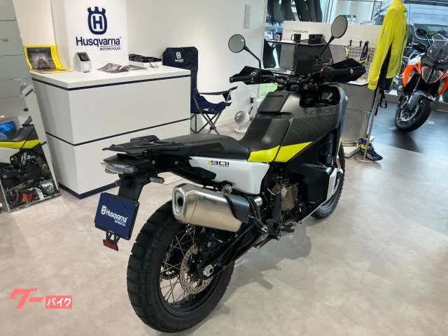 HUSQVARNA 901 809mm 2023 — миниатюра 3