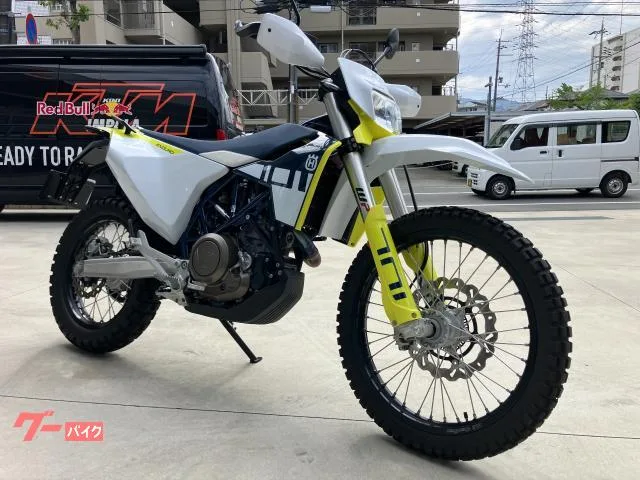 HUSQVARNA 701 2024 — миниатюра 2