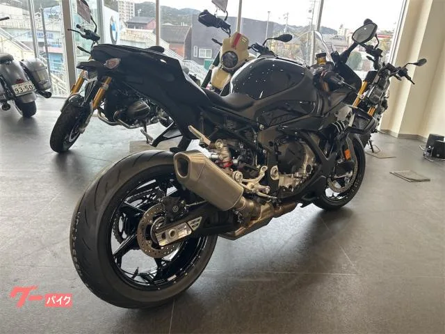 BMW S1000RR 2026 — миниатюра 3