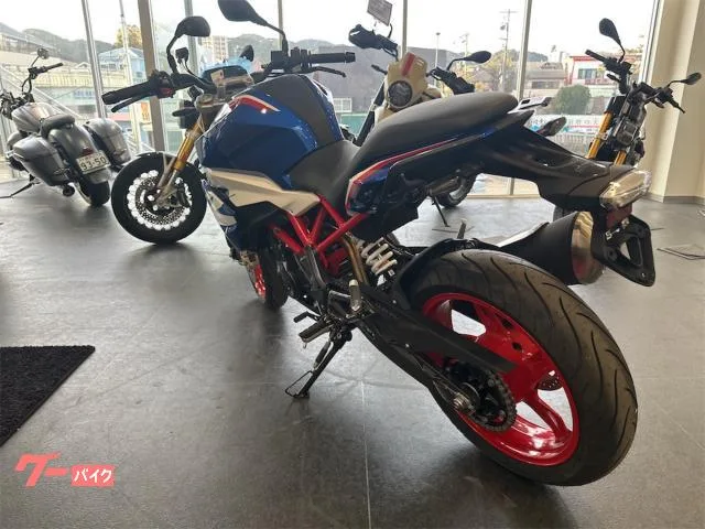 BMW G310R 2026 — миниатюра 2