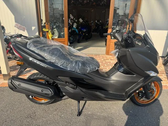 Suzuki 400 2025 — фото 1, купить с доставкой в Москву