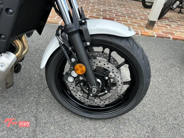 Yamaha XSR700 2025 — миниатюра 5