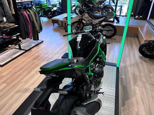 Kawasaki Z H2 SE 2025MY KCMF KLCM 2025 — миниатюра 4
