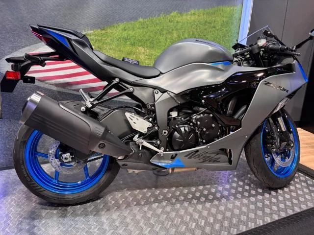 Kawasaki Ninja ZX-6R 2026MY ETC2.0 2026 — миниатюра 3