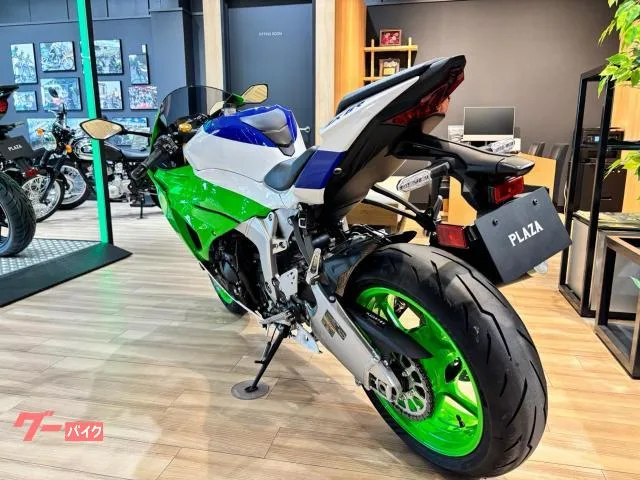 Kawasaki Ninja ZX-6R 40thAnniversaryEdition 2024 — миниатюра 2