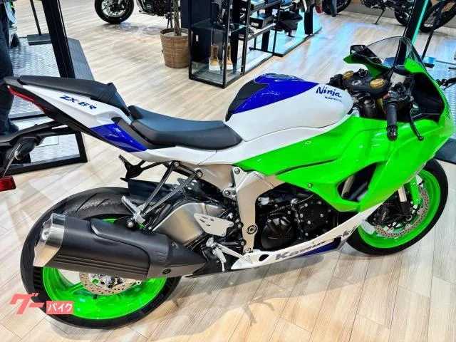 Kawasaki Ninja ZX-6R 40thAnniversaryEdition 2024 — миниатюра 3